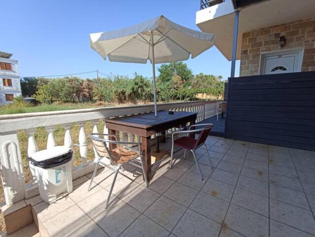Laganas Beach Hotel Quarto foto