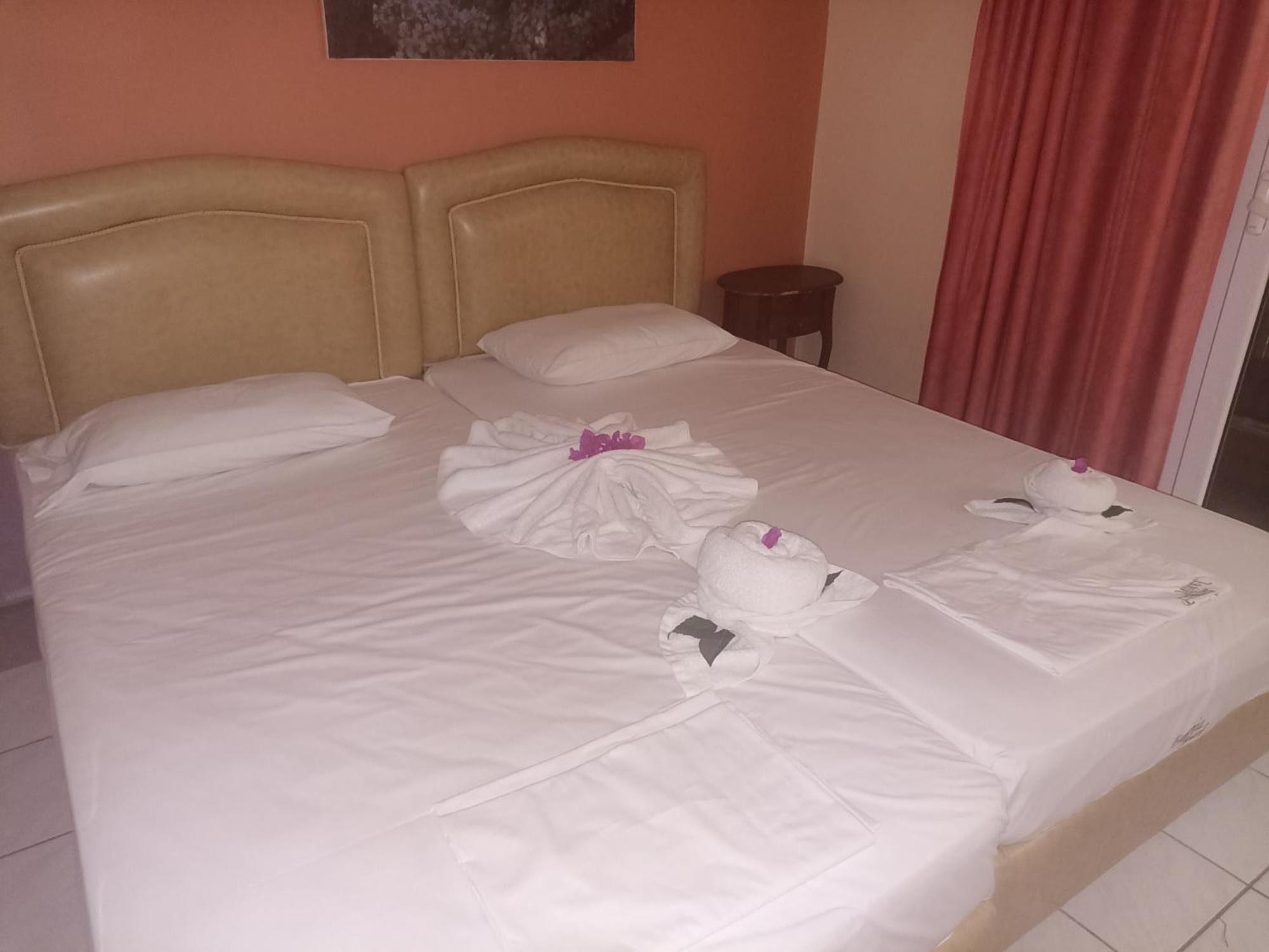 Laganas Beach Hotel Quarto foto